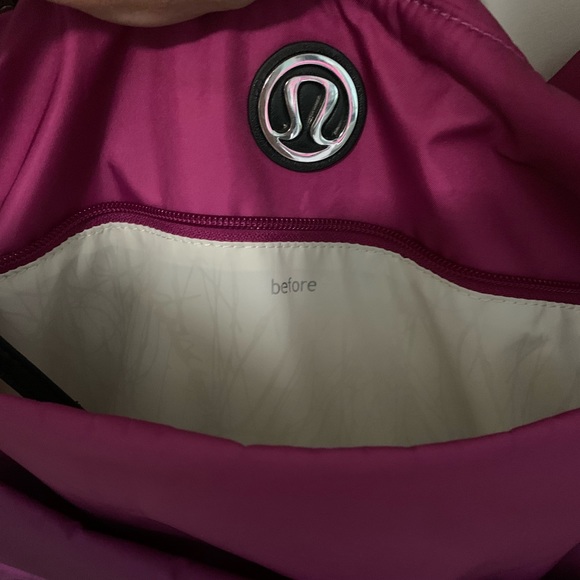 SOLD💞Lululemon yoga bag💞 - Picture 4 of 10